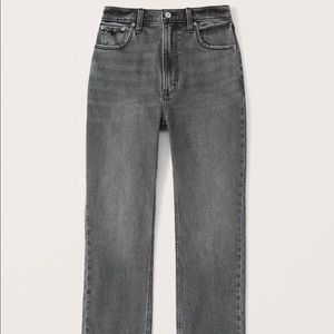 Abercrombie 90s Straight Ultra High Rise Jeans
